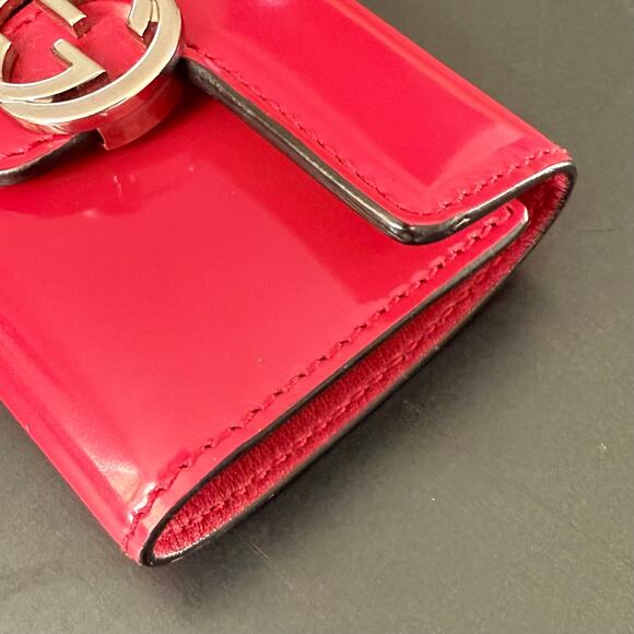EUC Gucci Red Patent Key Case Chain Wallet Silver Dust bag cards Logo Pink - Picture 11 of 13